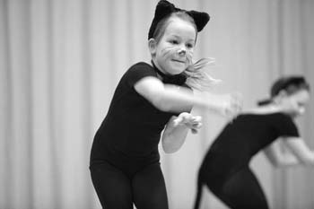 cat_dance_dec_09_104_kl_web